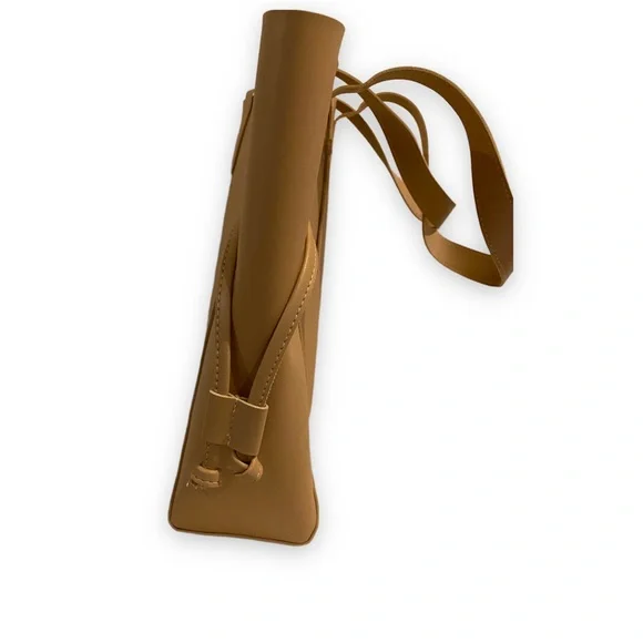 Stephanie Johnson Beige Drawstring Tote - Picture 4 of 6